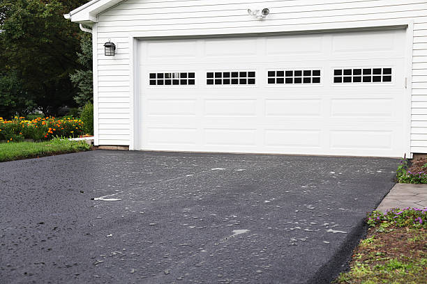 Best Demolition Debris Removal  in Manorhaven, NY